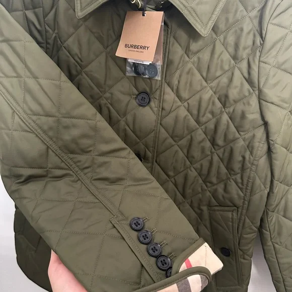 Burberry Green Quilted Jacket - Picture 3 of 9